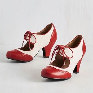 It's a Sure Fete Heel in Rouge in 8